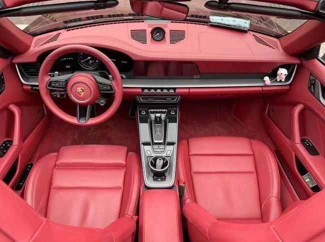 又又又涨价了到店体验保时捷911内饰设计太奢华