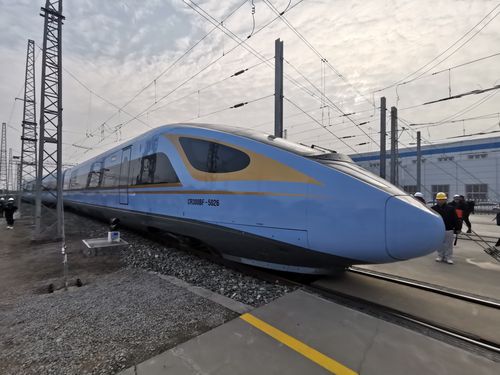 cr300bf型复兴号动车组将在国内首次上线正式落户银西高铁
