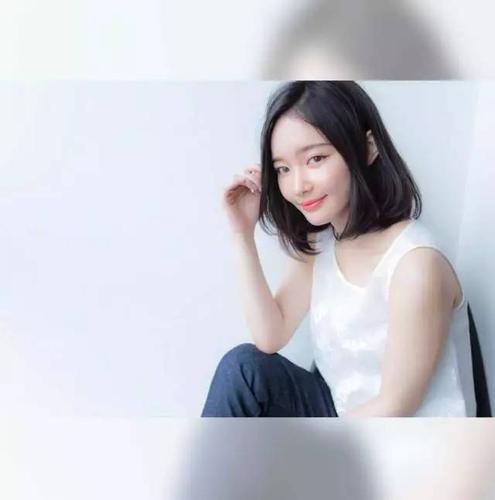 2017最新齐肩中发造型!看完第二款发型都心动了