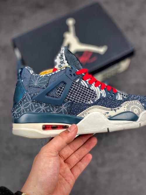 aj4乔4 蓝白牛仔 刺子绣