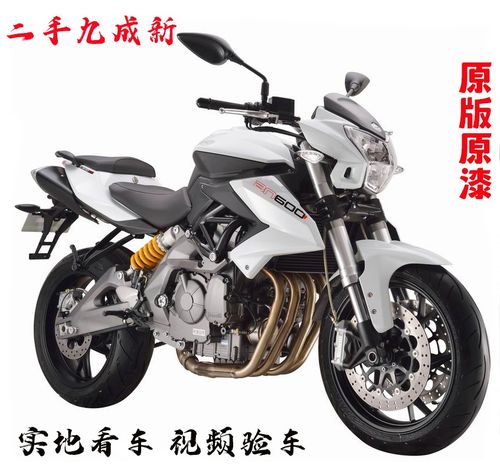 重机车跑车_进口二手黄龙300bn600cc摩托车街车小黄龙大排量重机车