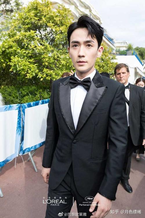 朱一龙有哪些巨性感撩人的照片?