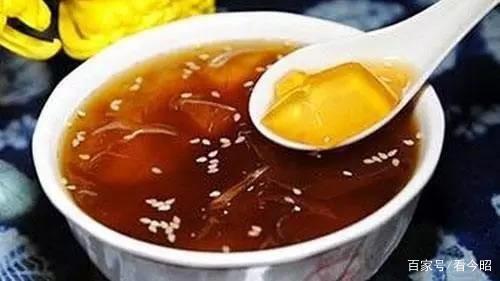 云南昭通特色小吃之木瓜凉粉