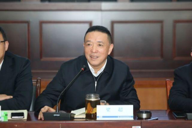 成长计划|中铁四局举办第三届优秀青年员工座谈会
