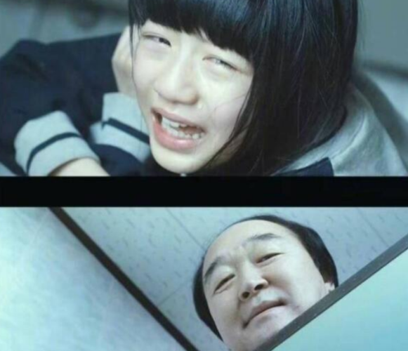 原创影视里超"恐怖微笑",韩国熔炉不算啥,看到中国:毛骨悚然!