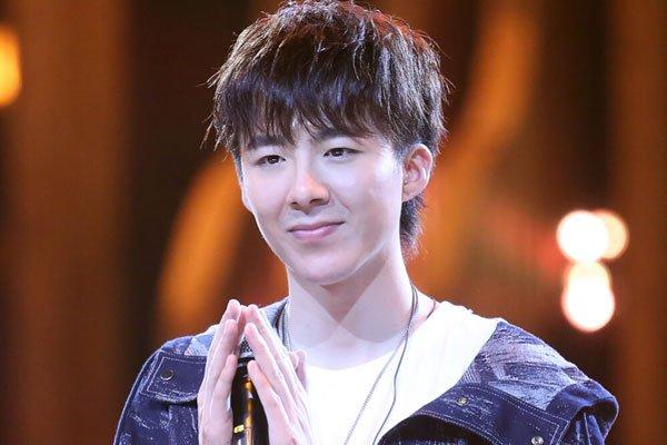 刘宇宁个人资料简介火的这么快谁在捧他