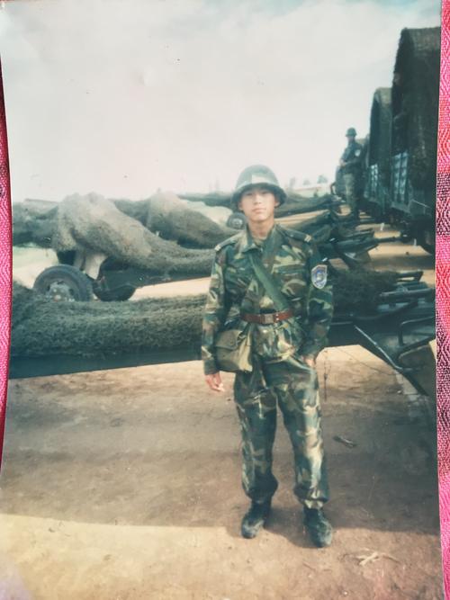 兵,2004年12月19号应征入伍,在山西大同27军82旅66043部队服兵役2年
