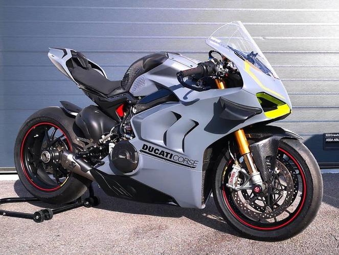 杜卡迪 机车美图 重机车美图 摩托车