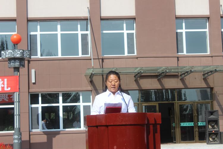 涵品养德 臻于至善 ,——乌丹六中2020年秋季开学典礼