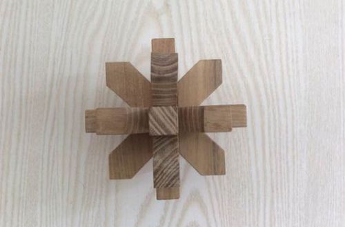 本次介绍的是9柱锁的解法教程,包括十字鲁班锁,以及米字,也就是梅花锁