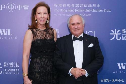 我们能确定的菲利普嘉道理只出现过在几次公开场合 就是在珠海的赛车