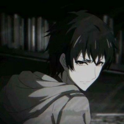 二次元伤心qq空间男生头像图片
