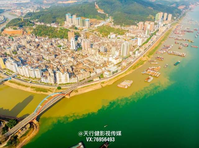 美爆朋友圈的梧州鸳鸯江!