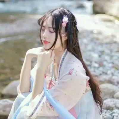qq头像女生古风唯美小清新2019最新有些话适合烂在输入框里