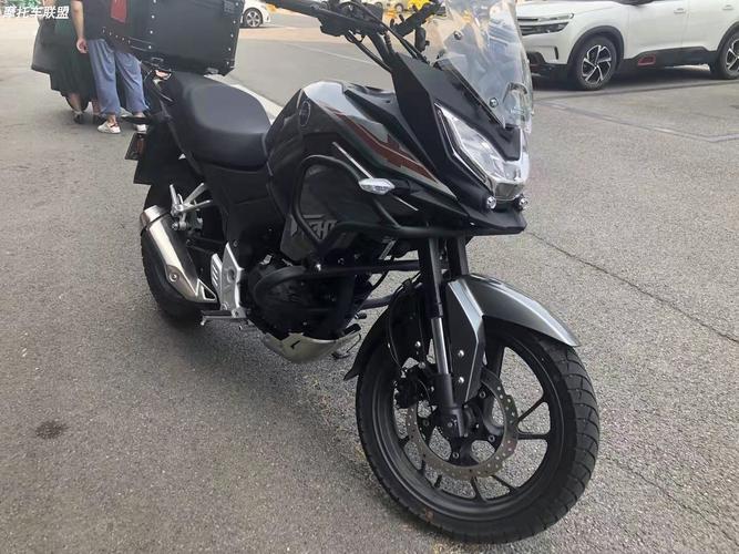 新大洲本田战鹰cbf190x