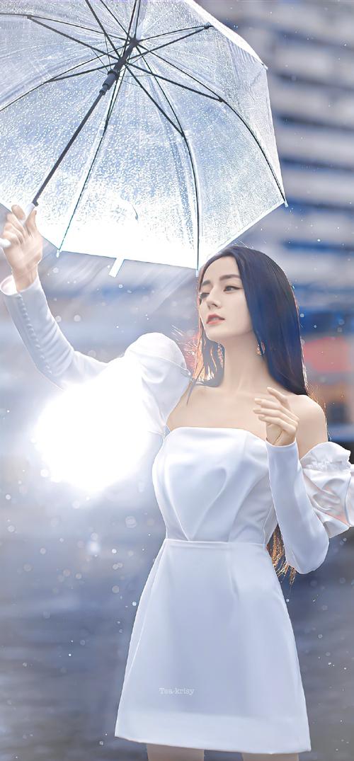 07迪丽热巴971574  更新壁纸90 #迪丽热巴雨中撑伞氛围感