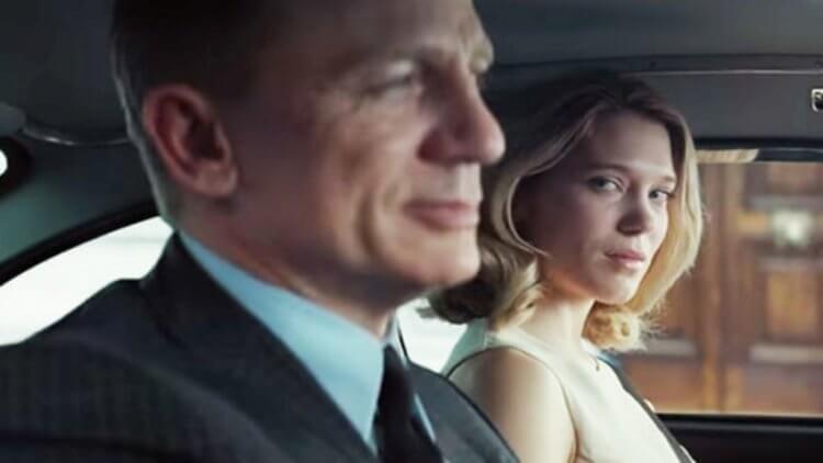 《007:无暇赴死》里,邦德与上集《007:幽灵党》(spectre)女主角玛德琳