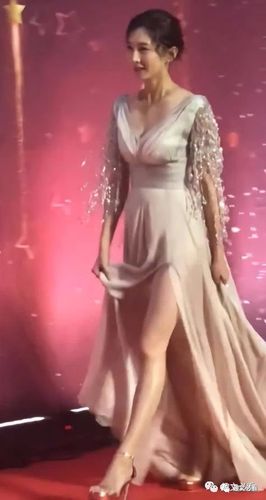 有一种站姿叫江疏影当看完照片后网友这是女生的专属