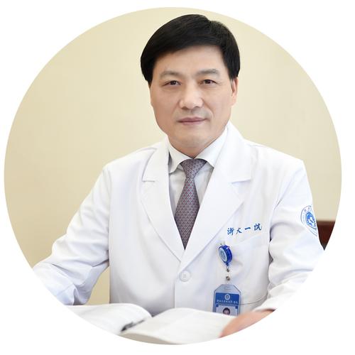 教授,国家自然科学杰出青年基金获得者,卫生部有突出贡献中青年专家