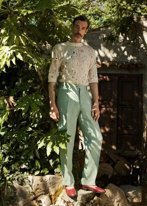 这个假老头是最会穿衣服的男人?律师转业男模 全靠却