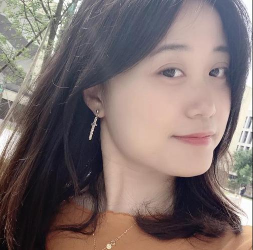 胡婧