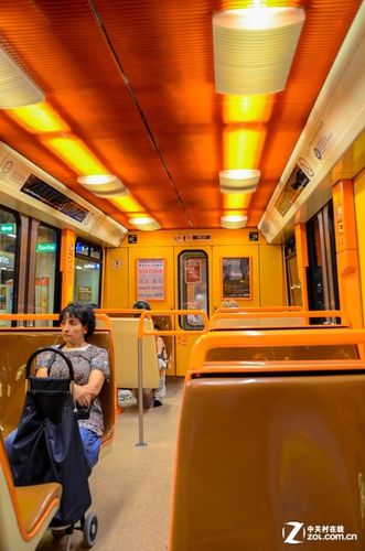 马赛的地铁车厢