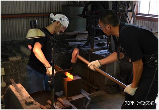 日本刀剑的冶铁和制刃