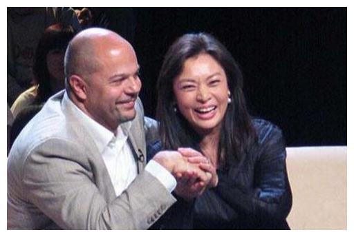 演员史可:前夫娶主持人李静,自己二婚嫁外国富豪,跨国