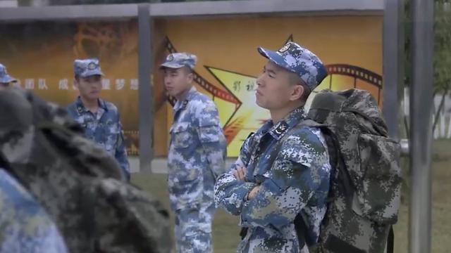 《火蓝刀锋》谁才是军营中的兵王|张冲|马尔斯|演员