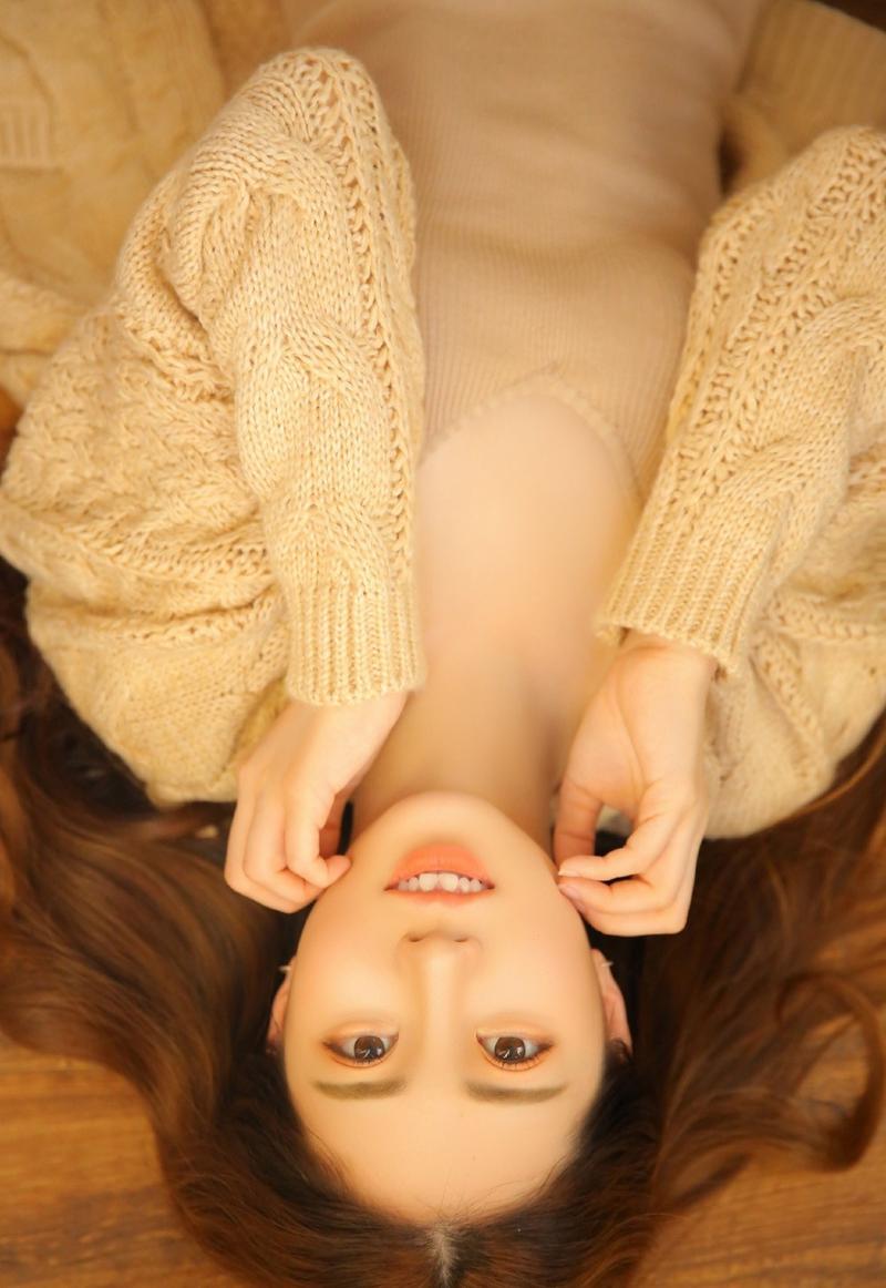 白嫩酥胸美女大胆人体艺术风骚美女图片