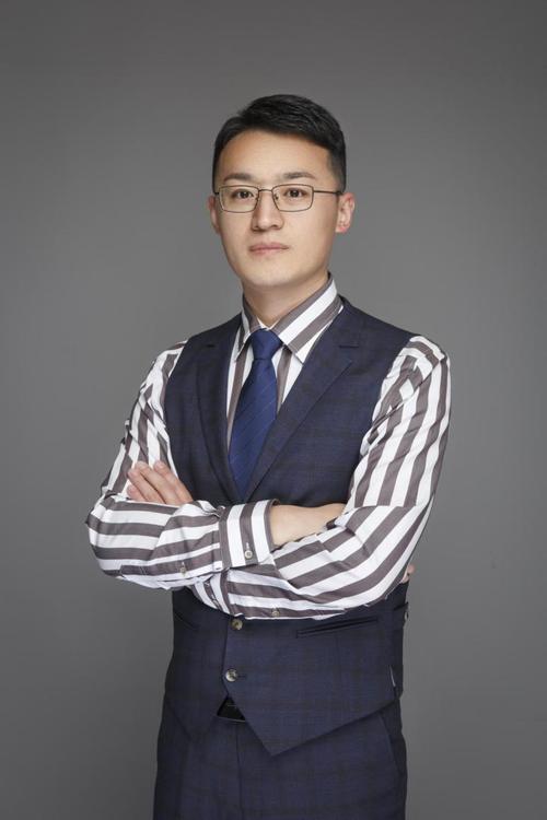 席铁铸——筑梦创业人生