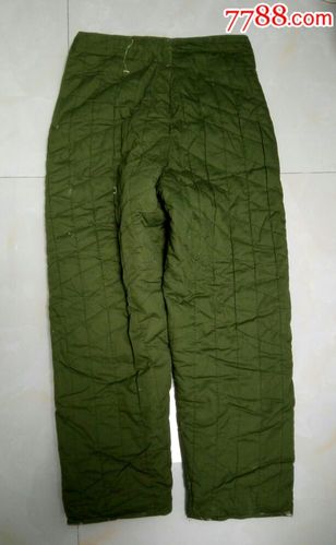 老军品,*用棉裤,1969年,3506,3号,2市斤,军戳居然盖在裤子外层,少见