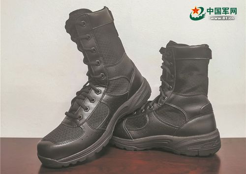 轻便耐磨 透气减震 新型作战靴配发南沙军营 ■杨 捷 解放军报特约