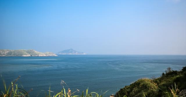 东极岛,喧嚣之中的一处净地,走一回平凡之路|舟山群岛