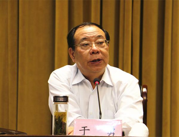市领导何金良,顾世平,杨森,胡启望,吴捍卫,赵同良