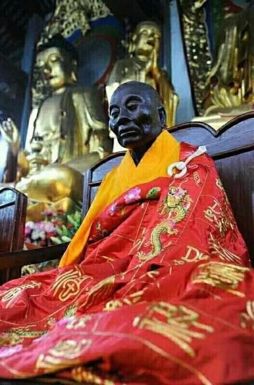 东方木乃伊:被列为世界未解之谜之一的中国的肉身佛