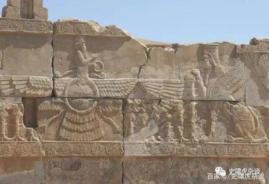 波斯波利斯王城遗址上的阿胡拉马兹达雕像,即琐罗亚斯德教神像