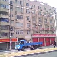 浦东大道居家桥路军官公寓