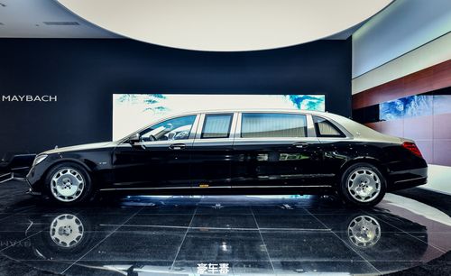 最壕,1000万以上,迈巴赫s680 pullman加长版!