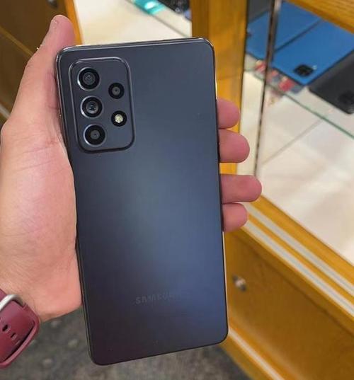 三星a52曝光,保留3.5mm耳机孔,包装盒"不环保"