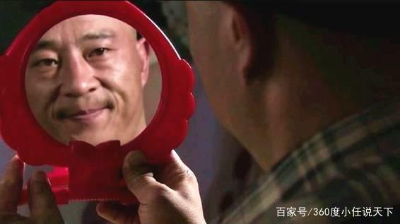 不光是搞笑,四哥也是颜值担当