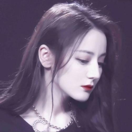 迪丽热巴滤镜头像