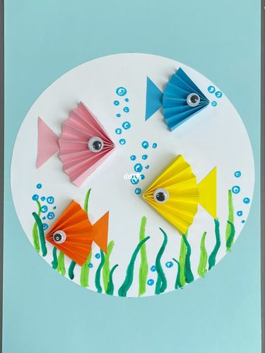 海底的小鱼_儿童画_手工制作_幼儿_亲子手工_创意儿童