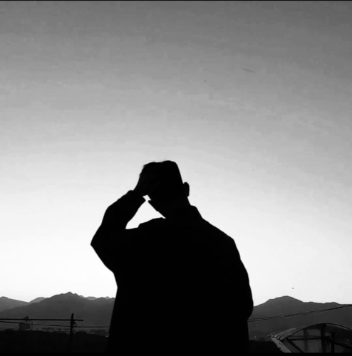 暗黑"微丧"男生头像:踏过低谷,便是高峰