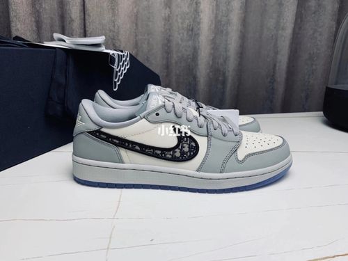 dior联名aj低帮款_迪奥怎么样_airjordan_鞋子_谁还没