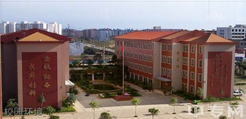 昆明滇池中学地址,招生电话,网站,代码