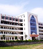 平南教育:科教兴县 人才强县