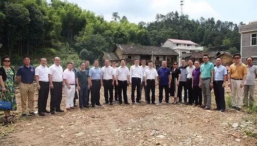 集团新闻胡国安董事长陪同中共益阳市委常委组织部长何俊峰一行赴安化
