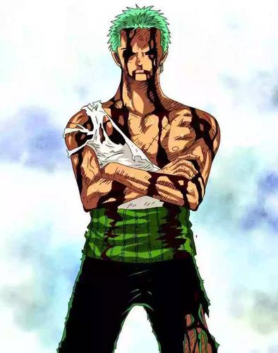 在恐怖三桅帆船上,索隆面对着实力悬殊的巴索罗米·熊,为了保护力竭