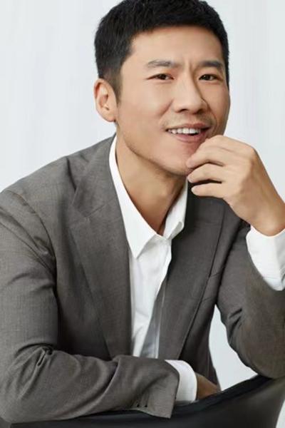 流金岁月巡回检察组同播剧抛脸王骁大变身